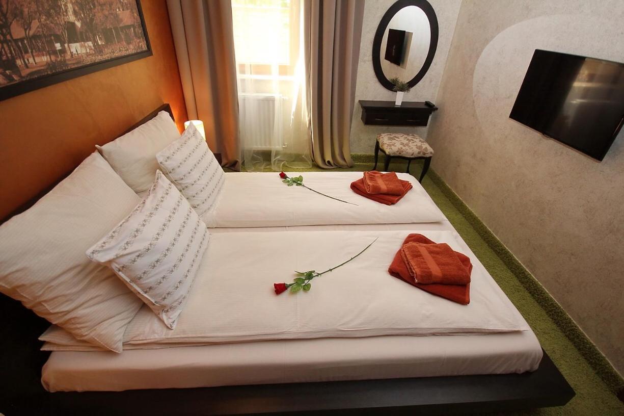 Palic Lux Apartment ภายนอก รูปภาพ